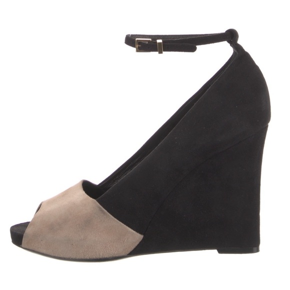 Celine Suede Black Tan Color Block Mary Jane Peep Toe Wedge Pumps Size 39.5 - Picture 1 of 6
